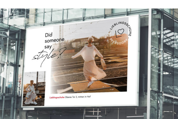 Pfersdorf Lieblingsschuhe Billboard Fashion-Adventures by Pfersdorf - campaign